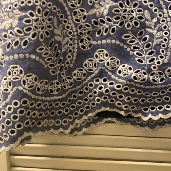 Loft blue and white eyelet skirt size 16 - Picture 2 of 3